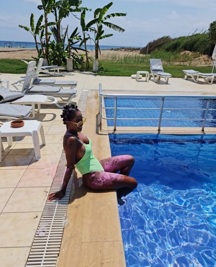 Skys Beach Hotel มานาฟกัท ภายนอก รูปภาพ