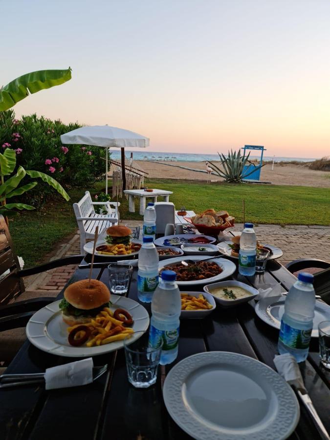 Skys Beach Hotel มานาฟกัท ภายนอก รูปภาพ